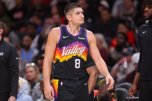 散户配资官网下载 附加赛太阳VS勇士：格雷森·阿伦的状态升级为可以出战