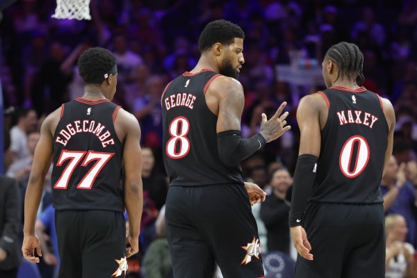 配资知识网站 苏群：这轮还有得打 下一场该到乔治暴走了 我蒙的是凯尔特人4-3